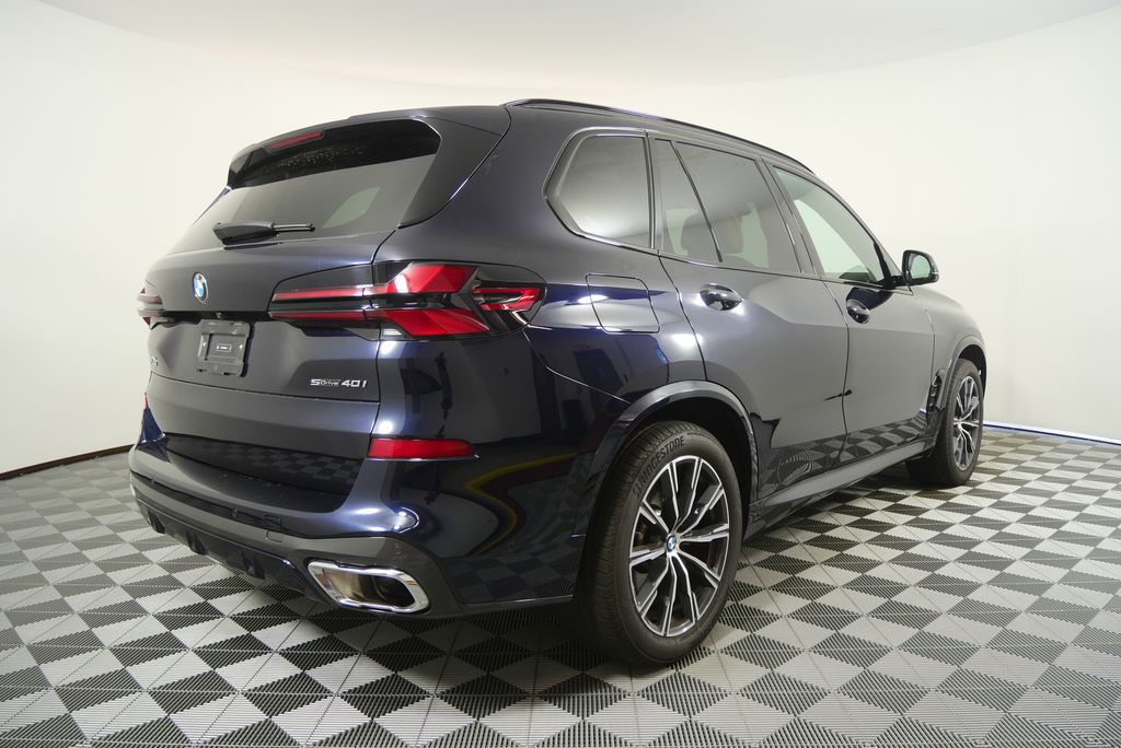 Thumbnail: 2026 BMW X5 - 3