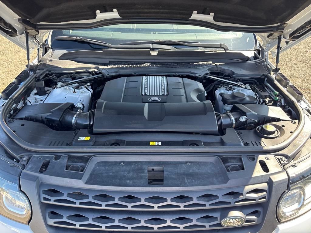 2016 Fuji White Land Rover Range Rover Sport 5.0L V8 Supercharged 4X4 SUV