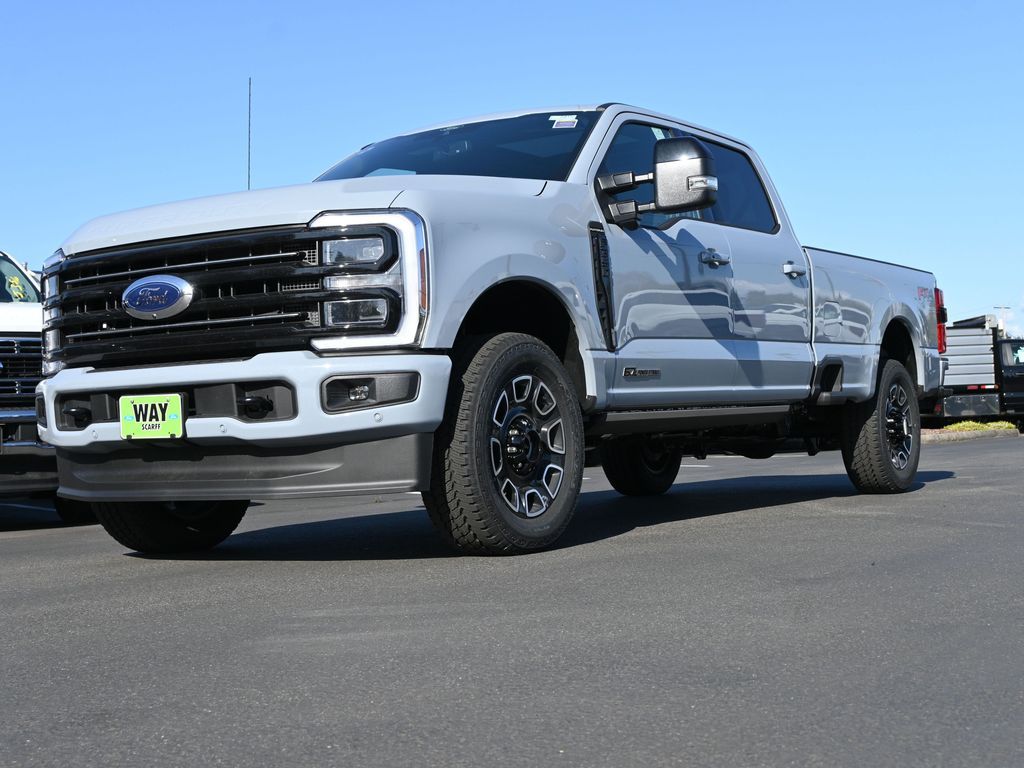 2025 Ford F-350 Super Duty Platinum