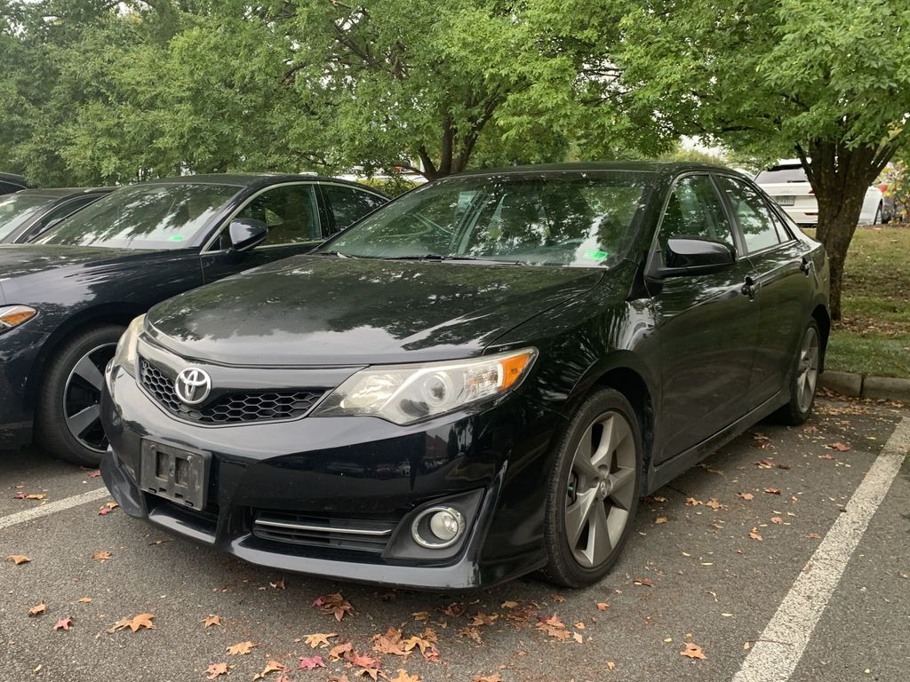Thumbnail: 2012 Toyota Camry - 3