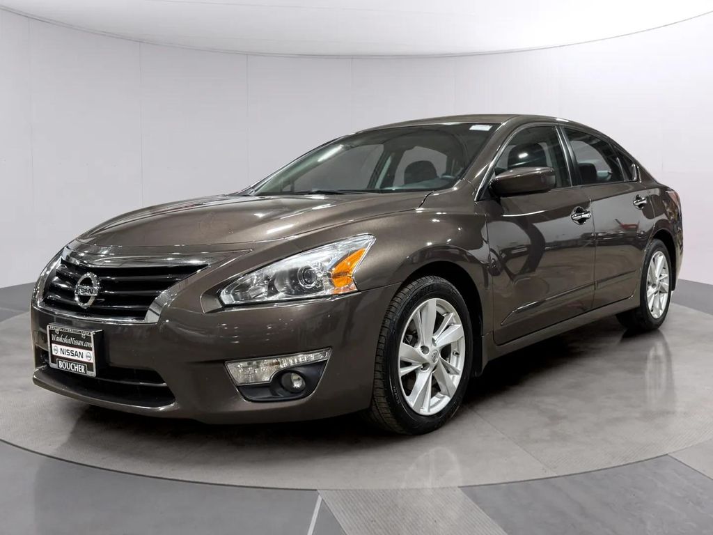 Used 2015 Java Metallic Nissan 2.5 SV image 7