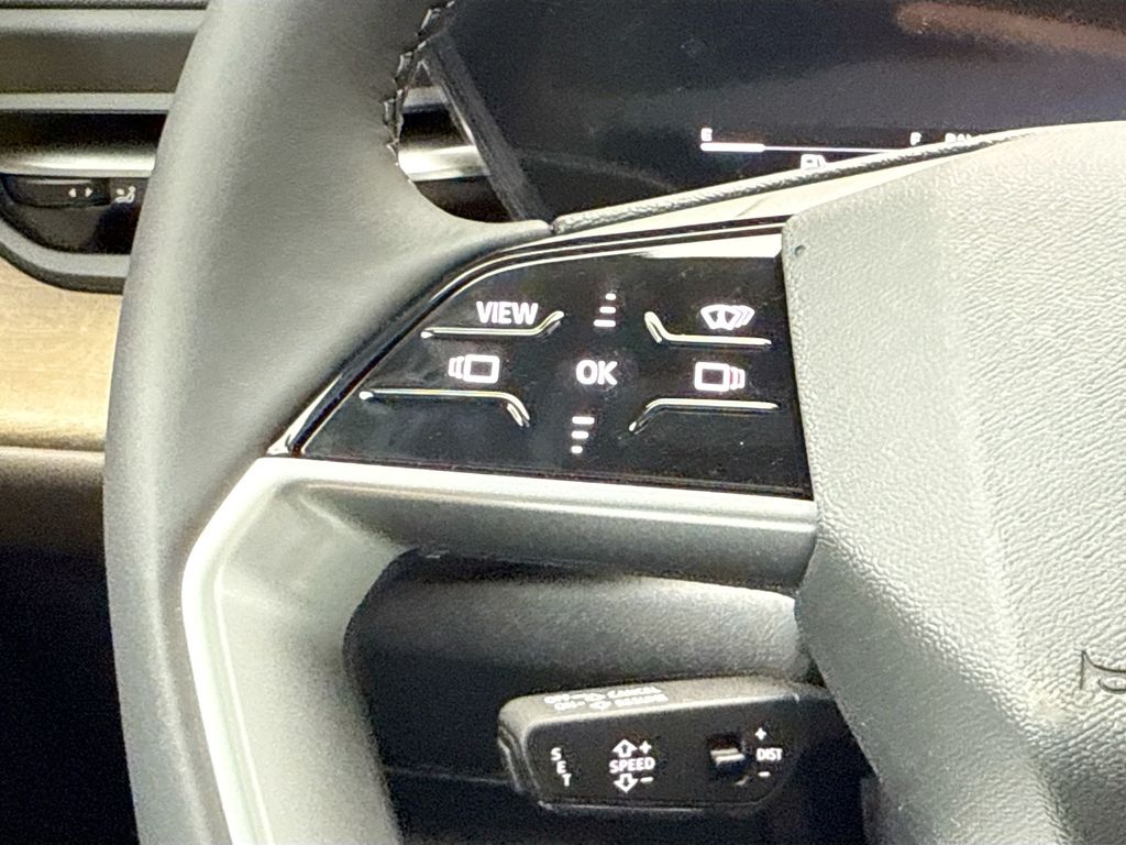 Thumbnail: 2025 Audi Q5 - 12