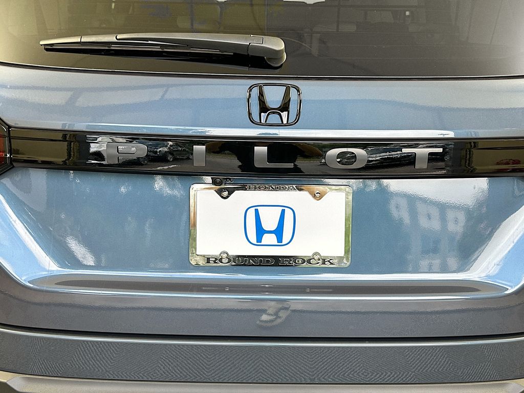 Thumbnail: 2026 Honda Pilot - 22