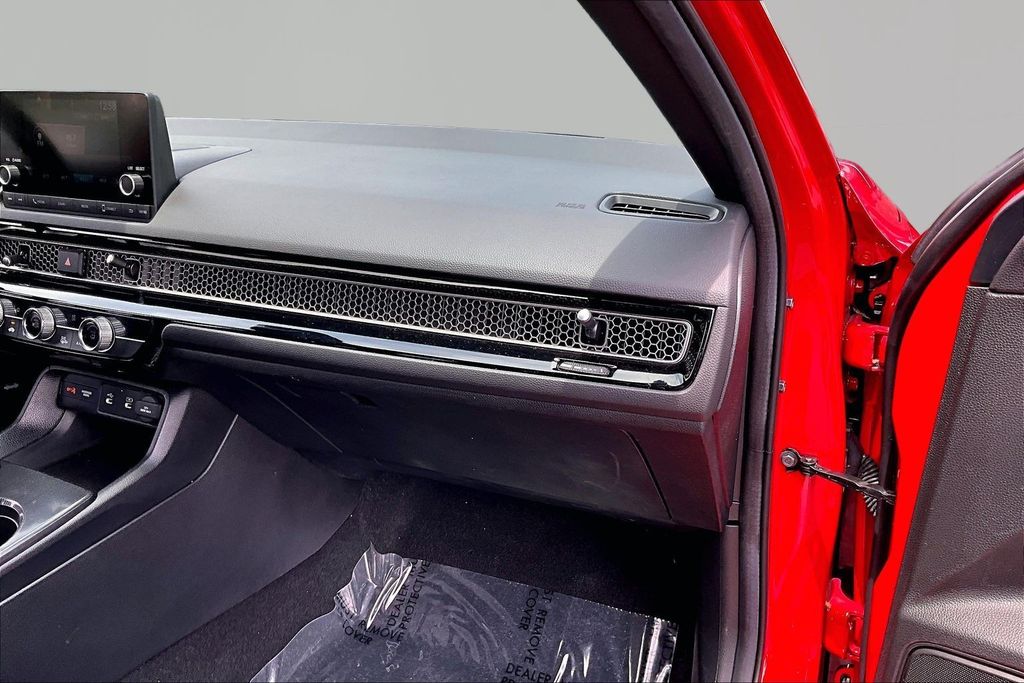 2025 Honda Civic Sport - Photo 18