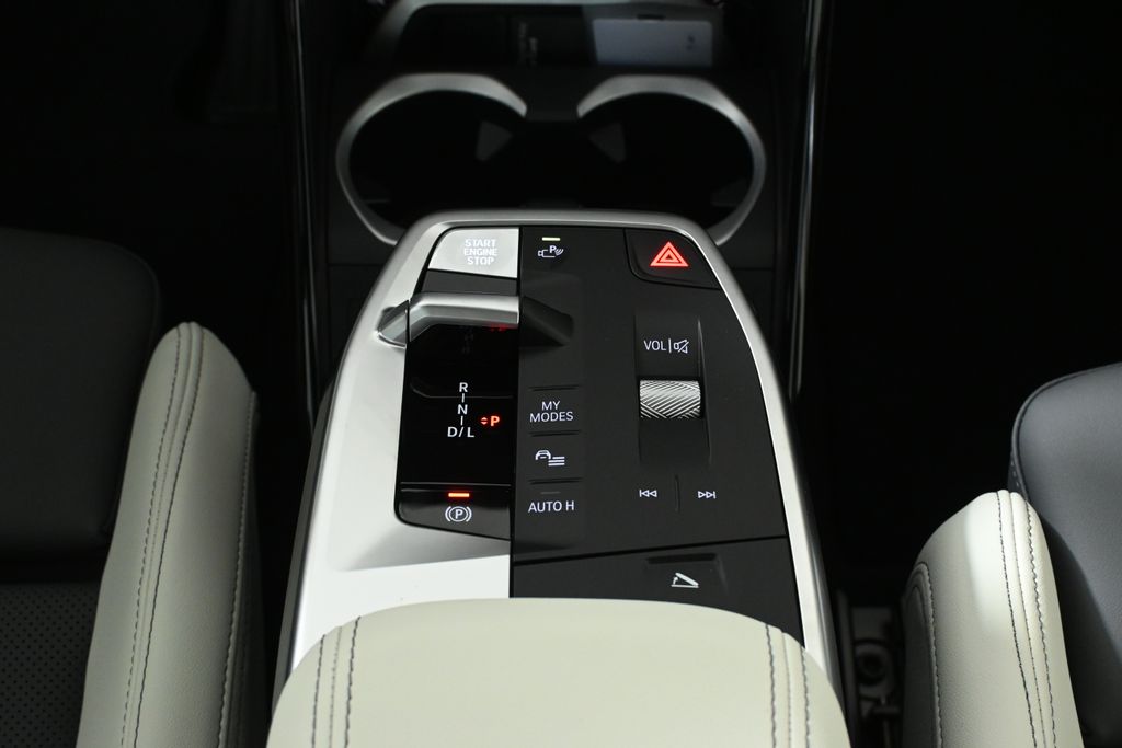 Thumbnail: 2026 BMW X1 - 24