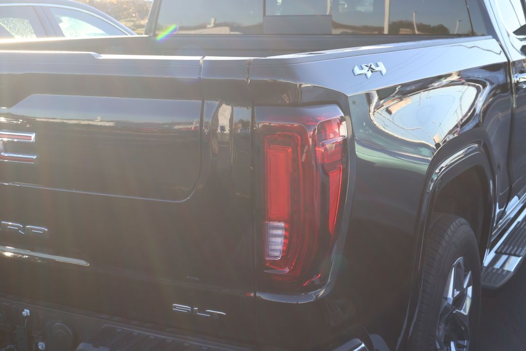 Thumbnail: 2025 GMC Sierra 1500 - 9