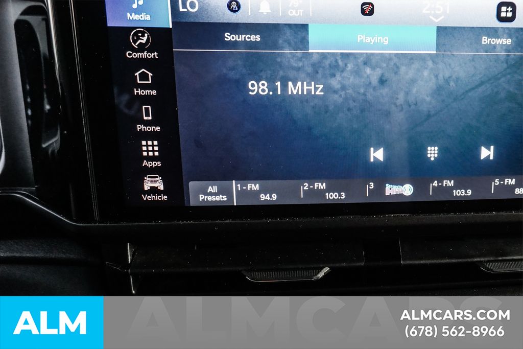 Used 2025 White Jeep Rubicon image 39