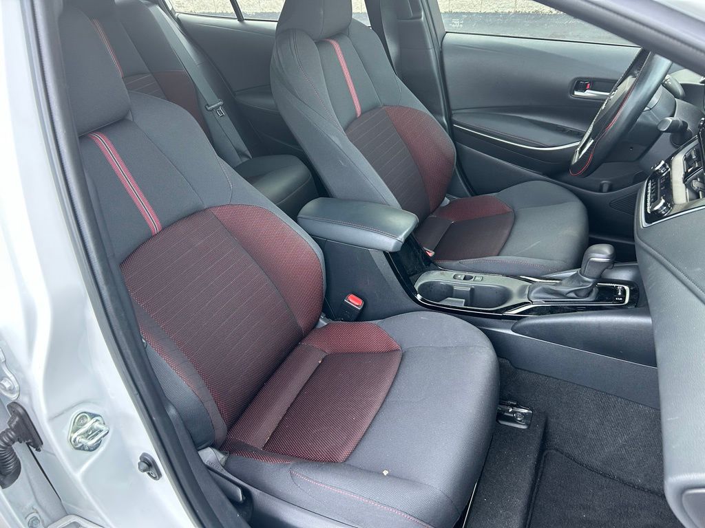 2023 Toyota Corolla SE 14