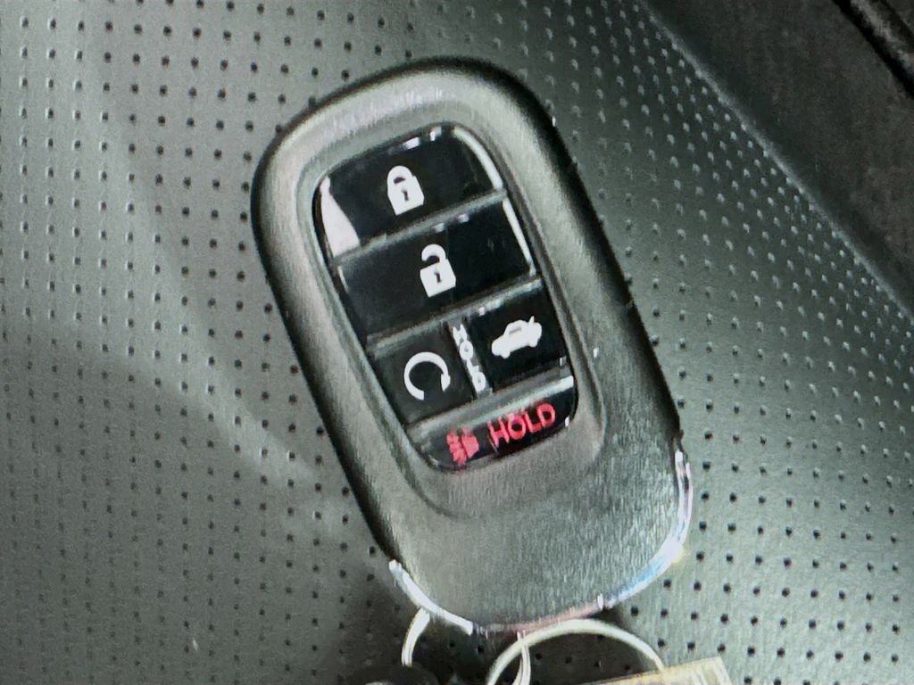 Used Car 2025 Honda Accord Hybrid  Ex-l For Sale Under $35,000 In Austin, Texas