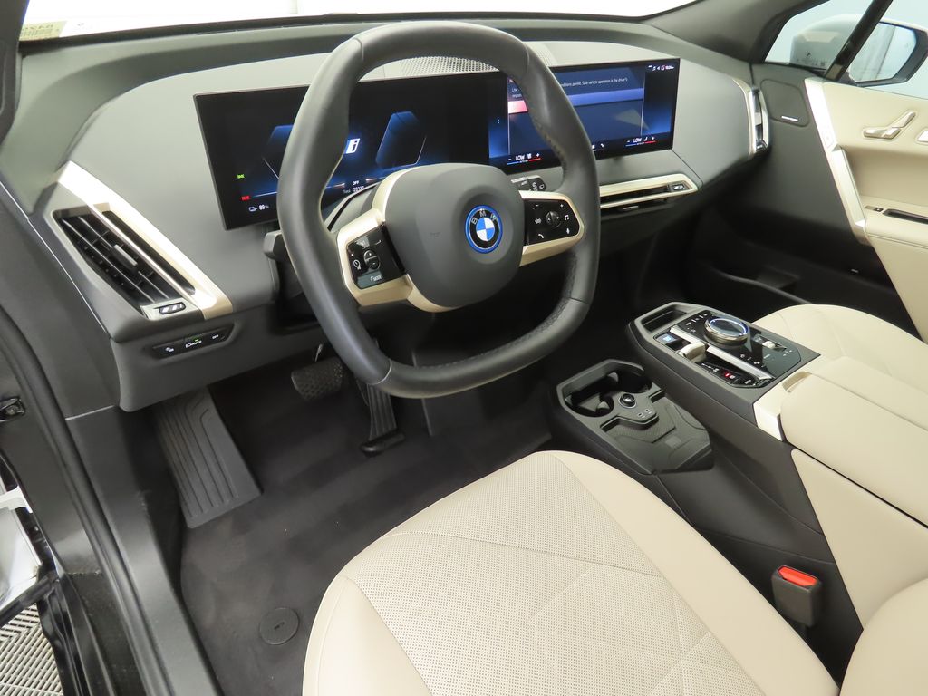 2024 BMW iX xDrive50 9