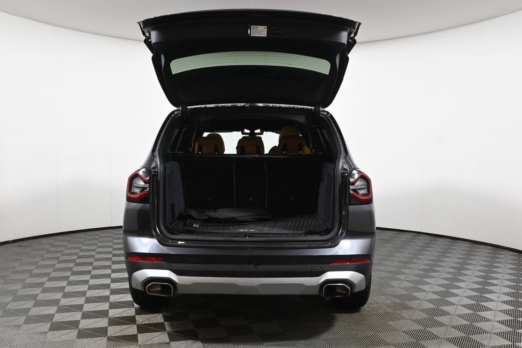 Thumbnail: 2024 BMW X3 - 32