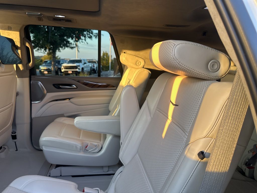 Used Car 2022 Cadillac Escalade  Sport Platinum For Sale Under $90,000 In Austin, Texas