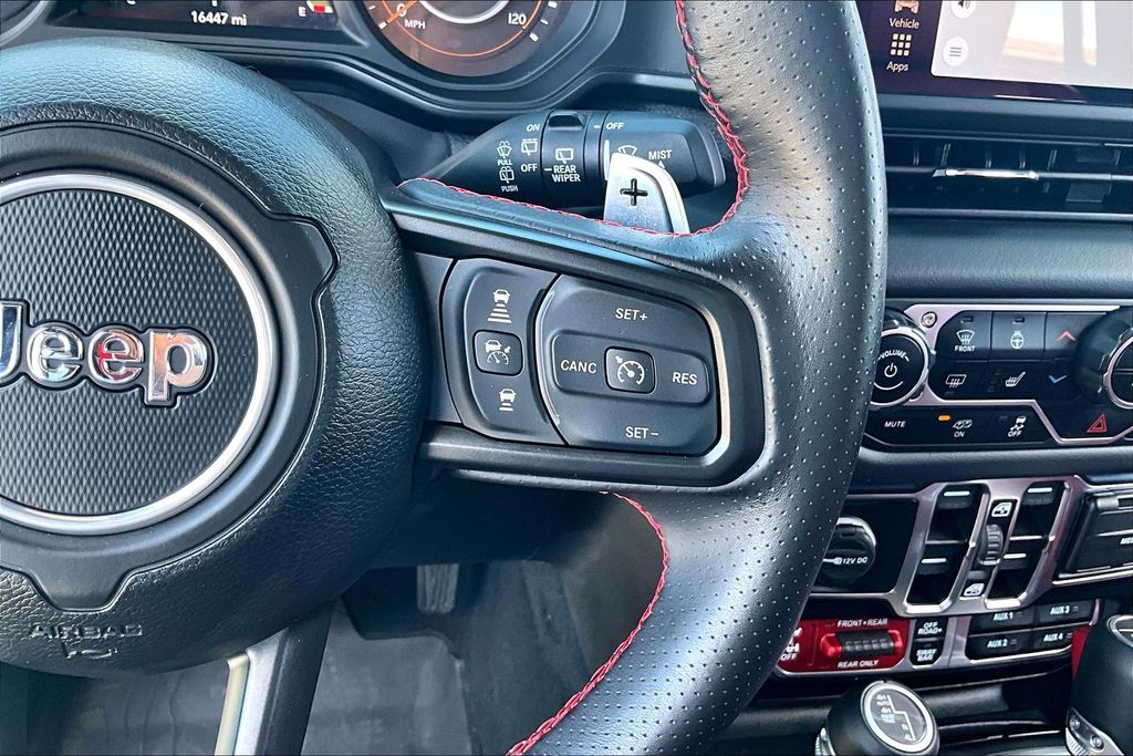 Used 2024 Jeep Wrangler SUV