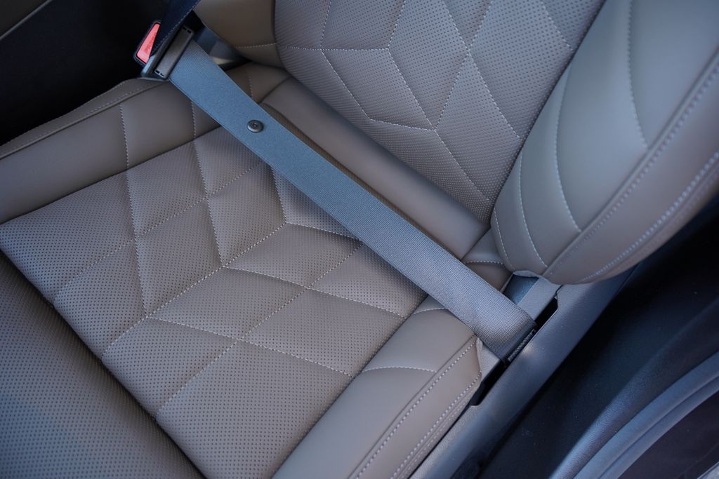 Thumbnail: 2026 BMW i5 - 12