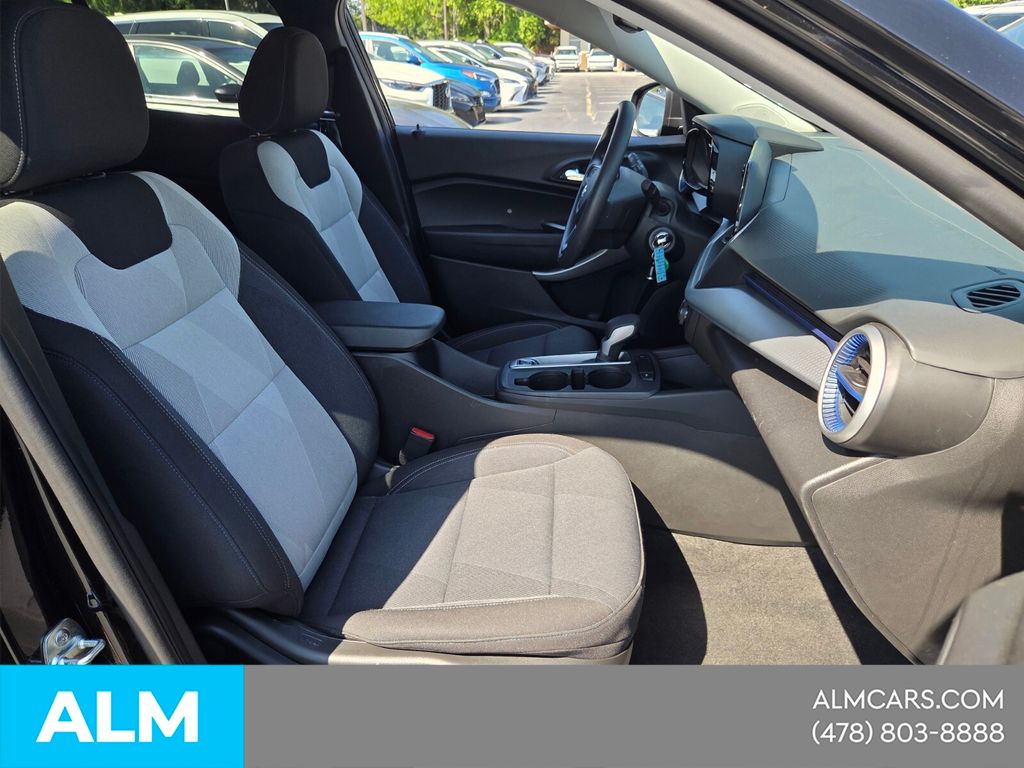 Used 2025 Black Chevrolet LS image 15