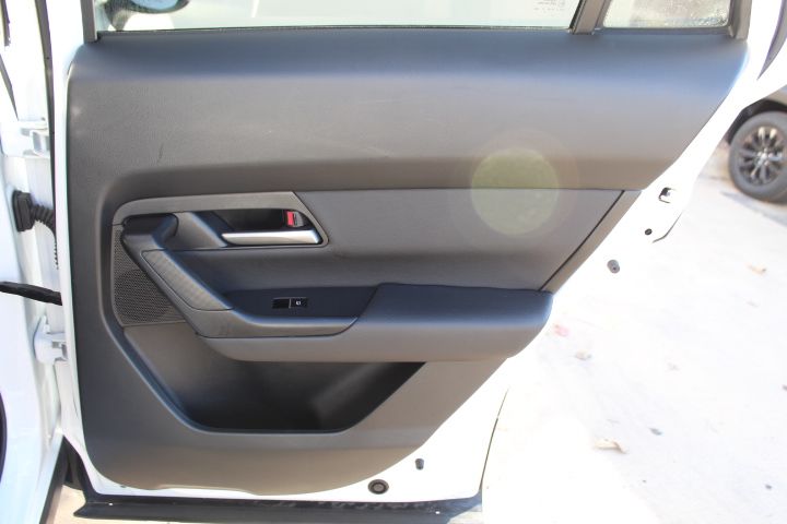 Used Car 2024 Mazda Cx-50  2.5 S Preferred Package For Sale Under $25,000 In Georgetown, Texas