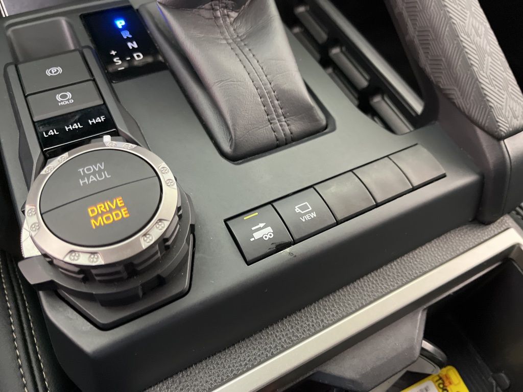 Thumbnail: 2024 Toyota Tacoma - 32