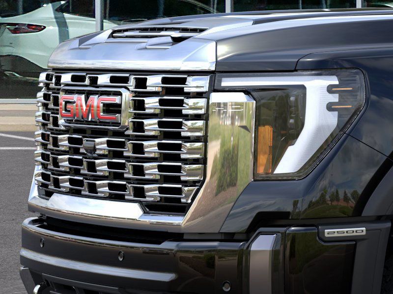 2025 GMC Sierra 2500HD Denali 13