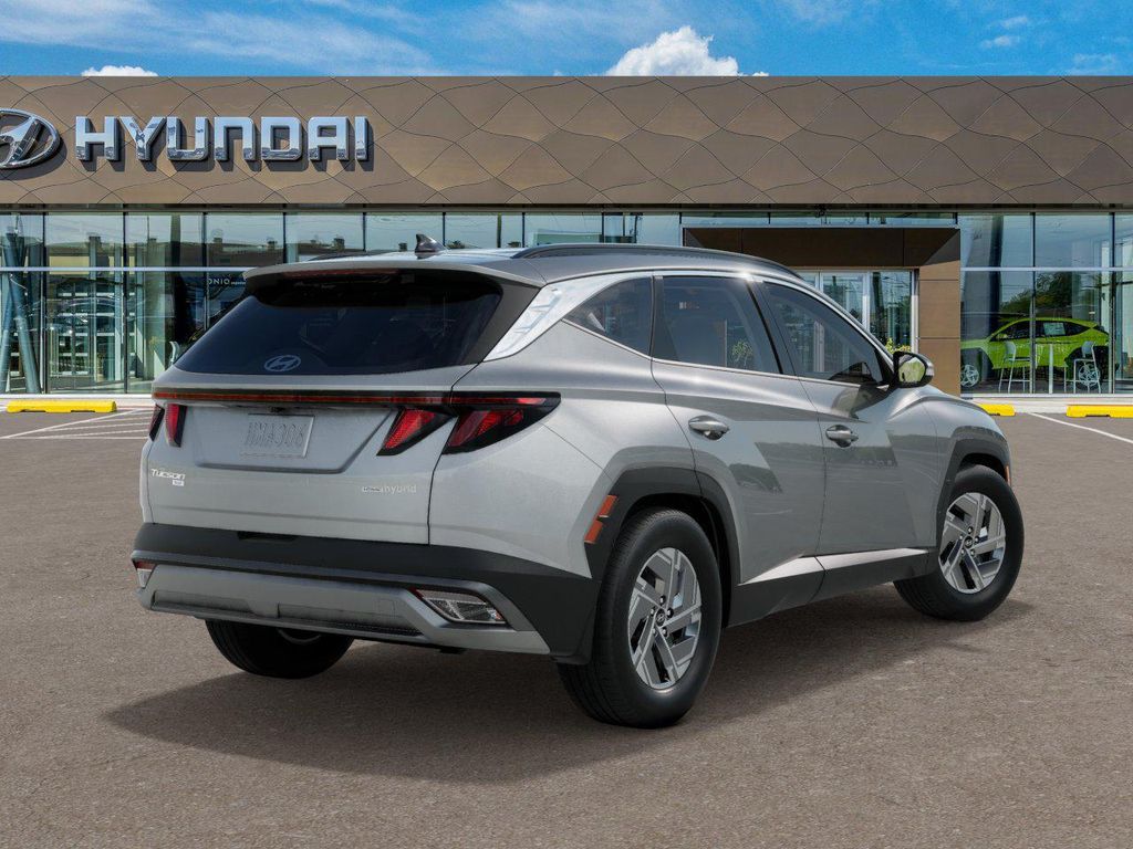 Thumbnail: 2025 Hyundai Tucson - 4