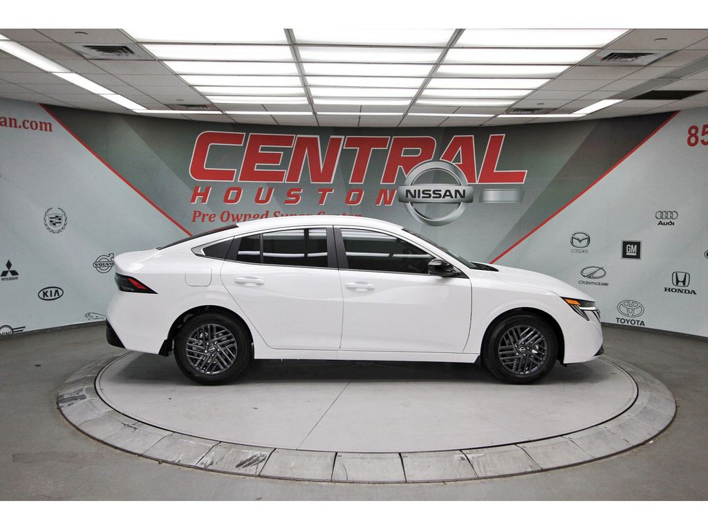 2026 Nissan Sentra SV - 4