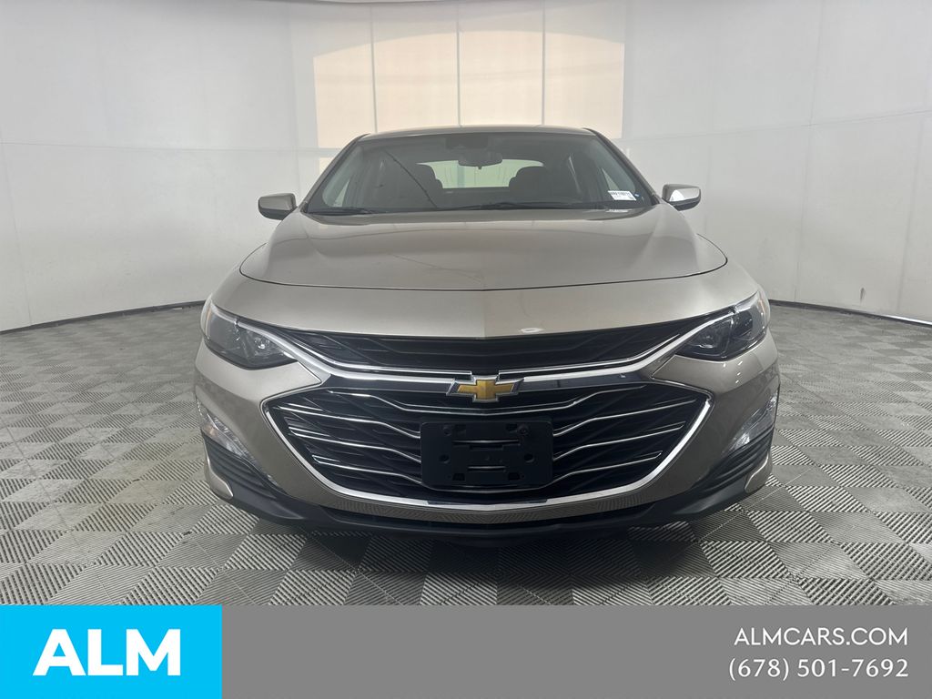 Used 2024 Gray Chevrolet LT image 3