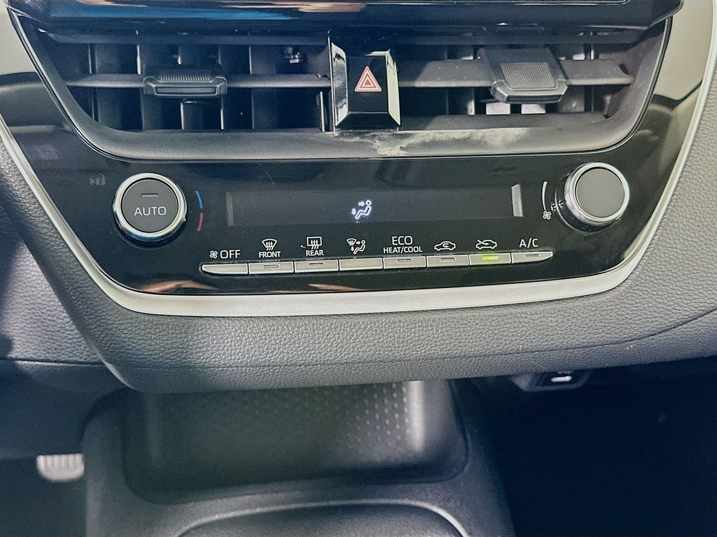 Thumbnail: 2024 Toyota Corolla - 16