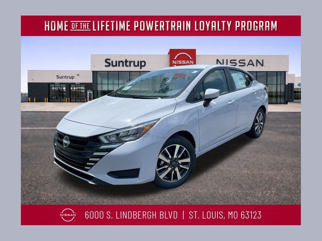 2025 Nissan Versa SV FWD