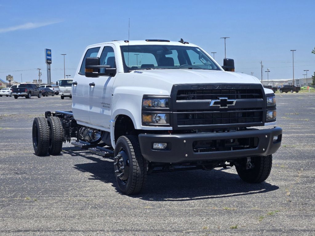 2024 Chevrolet Silverado 1500 Work Truck 2