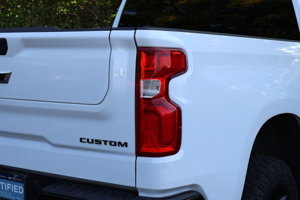 Thumbnail: 2021 Chevrolet Silverado 1500 - 7