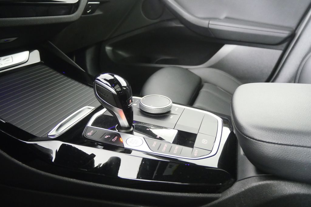 Thumbnail: 2024 BMW X3 - 20