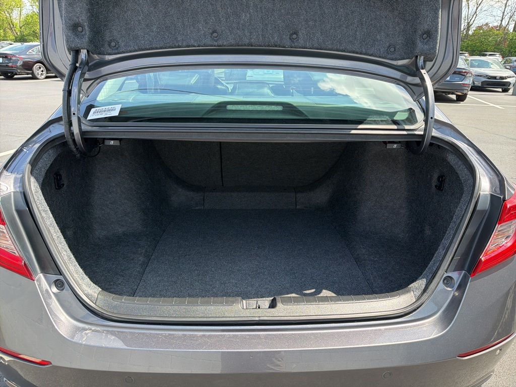 Thumbnail: 2021 Honda Accord - 21