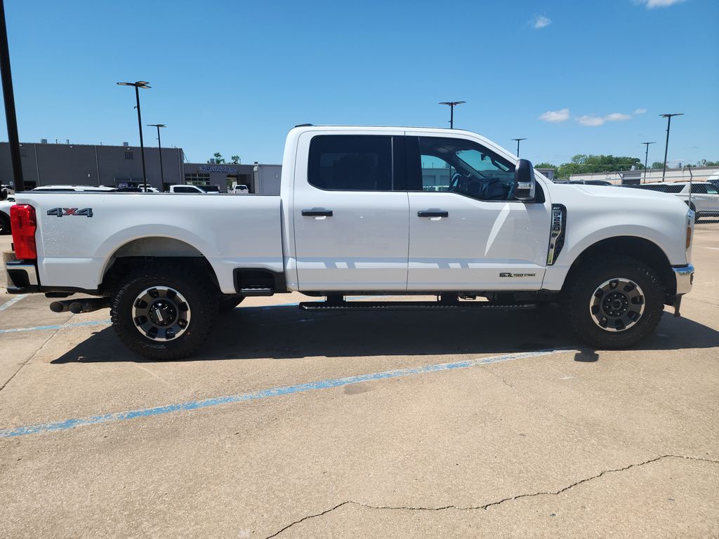 2024 Ford F-250SD XLT photo