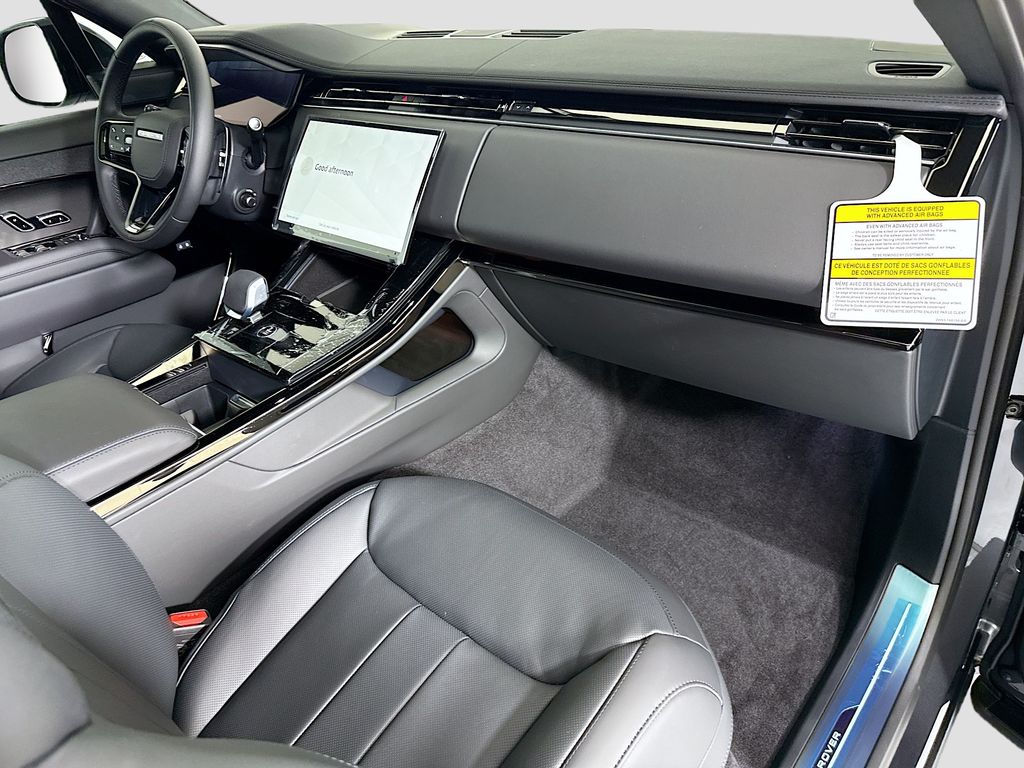 Thumbnail: 2026 Land Rover Range Rover Sport - 17