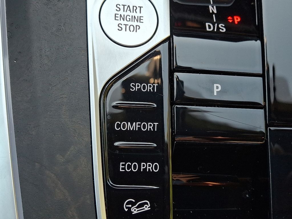 Thumbnail: 2025 BMW X5 - 24