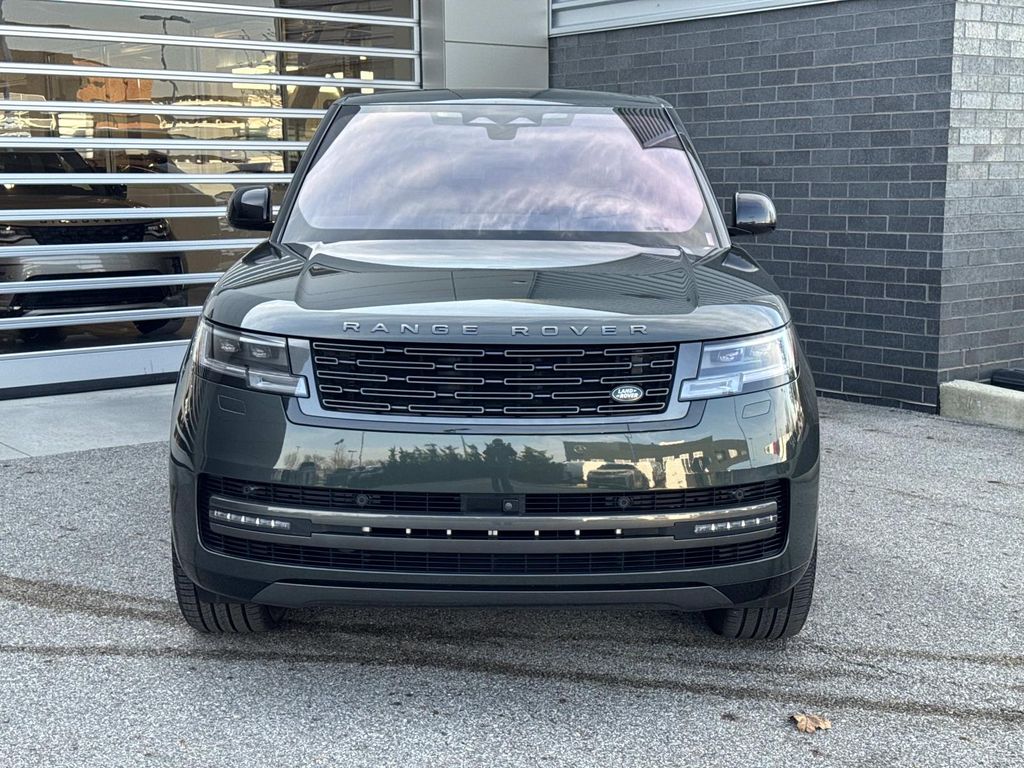 Certified Used 2023 Green Land Rover SE image 2