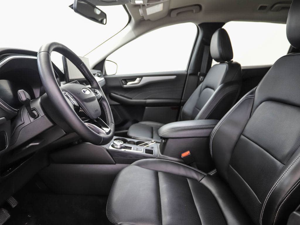 2024 Ford Escape Platinum 11
