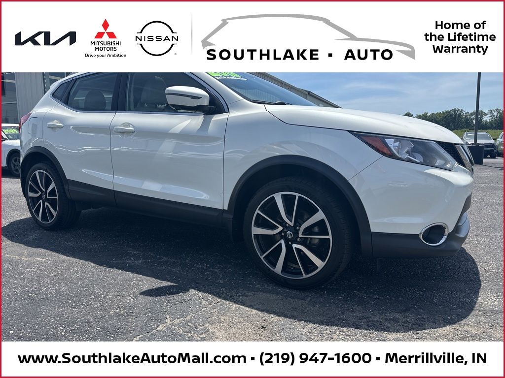 Pearl White Tricoat 2019 Nissan Rogue Sport SL AWD SUV / Crossover All-Wheel Drive Continuously Variable Transmission