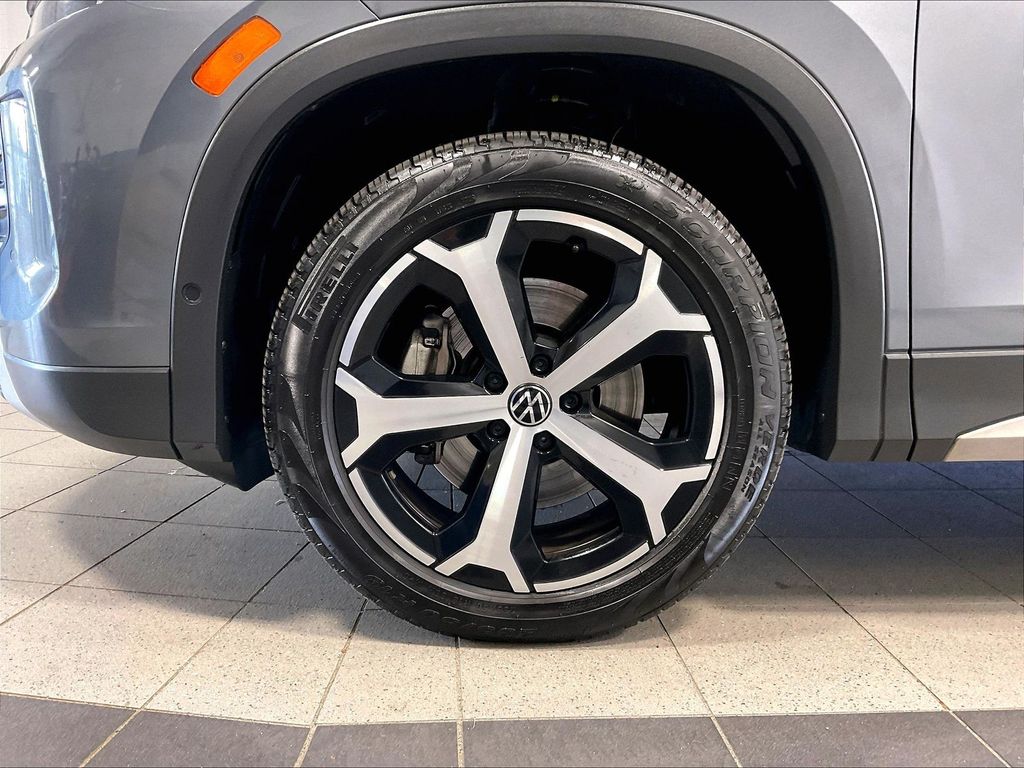2025 Volkswagen Tiguan — photo 7