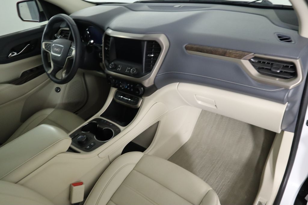 2021 GMC Acadia Denali 17
