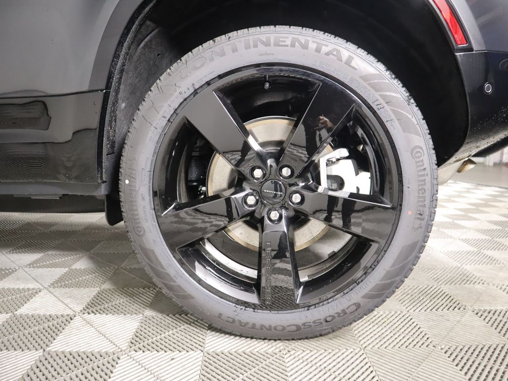 Thumbnail: 2026 Land Rover Defender - 32