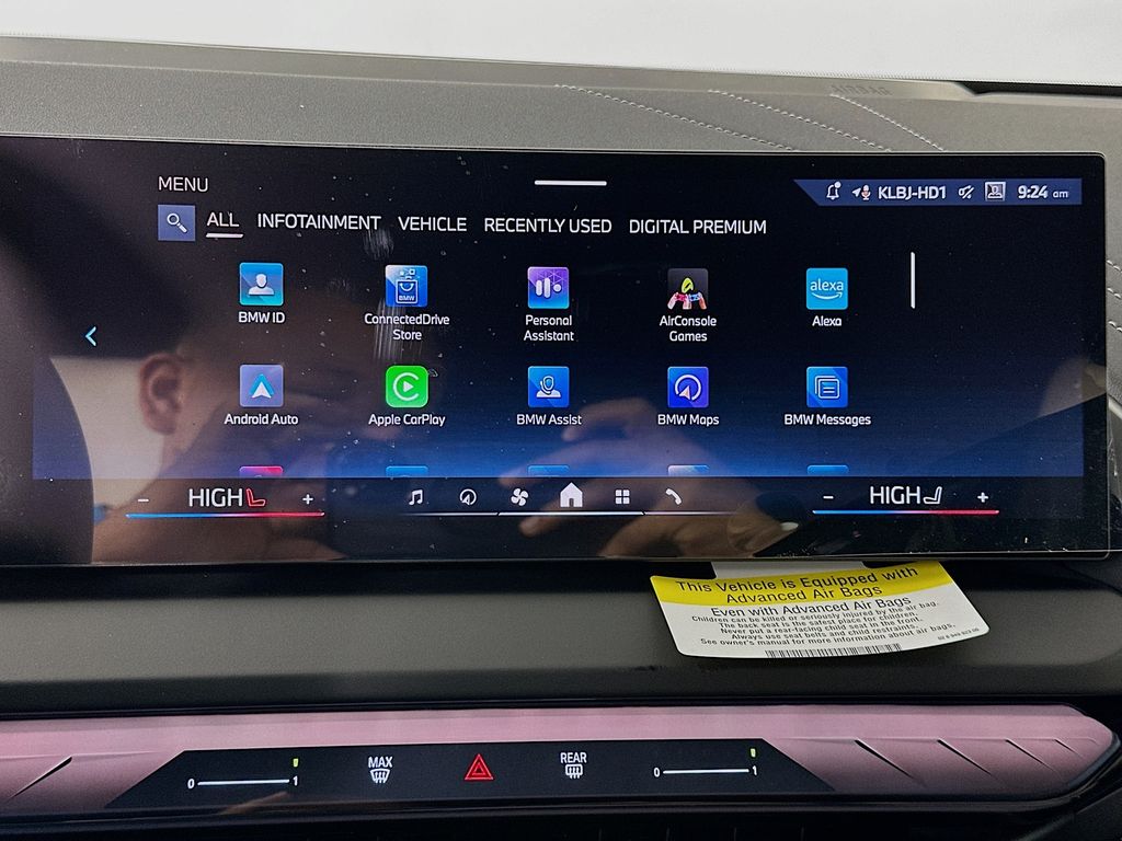 Thumbnail: 2026 BMW X3 - 11