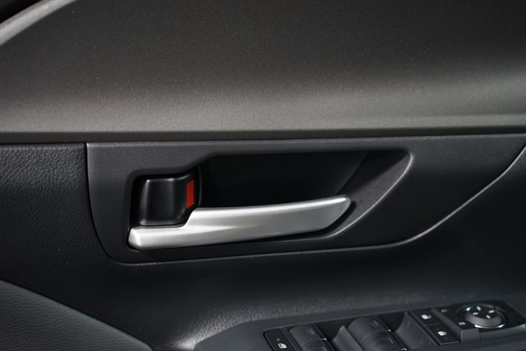 Thumbnail: 2026 Toyota Grand Highlander - 32