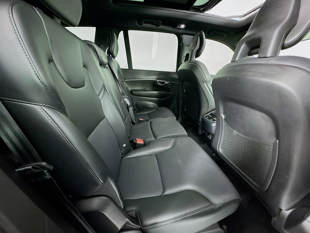 Used Car 2020 Volvo Xc90  T5 Momentum For Sale Under $20,000 In Austin, Texas