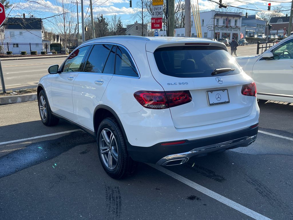 2022 Mercedes-Benz GLC 300 4