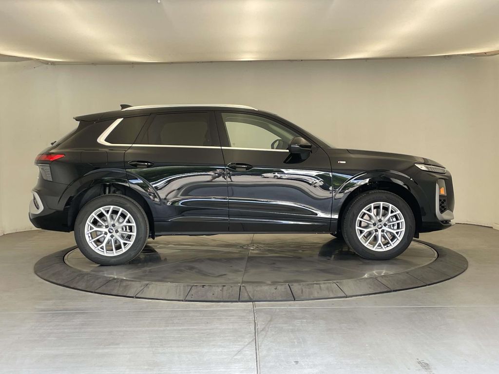 2026 Audi Q3 S line Black at Audi Porsche Sewickley