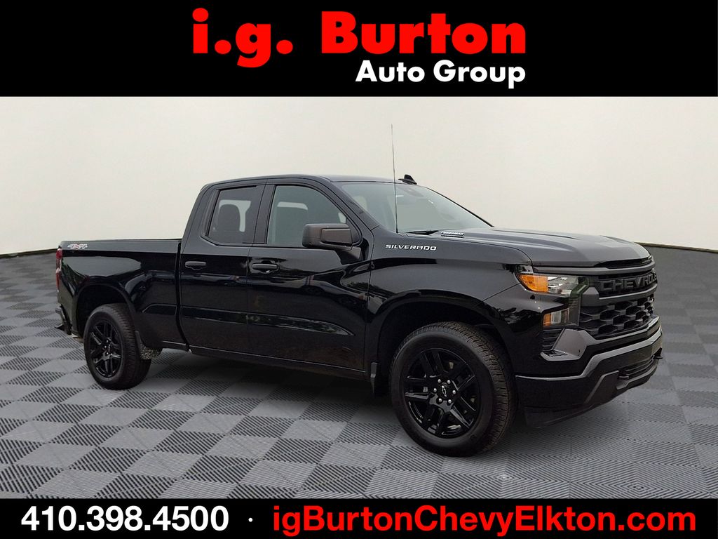 Black 2026 Chevrolet Silverado 1500 Pickup Truck Four-Wheel Drive 8-Speed Automatic