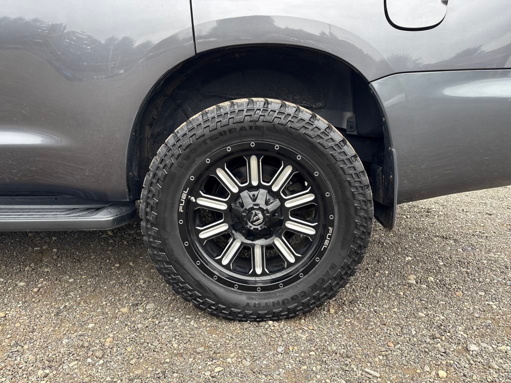 2013 Magnetic Gray Metallic Toyota Sequoia Limited 4X4 SUV