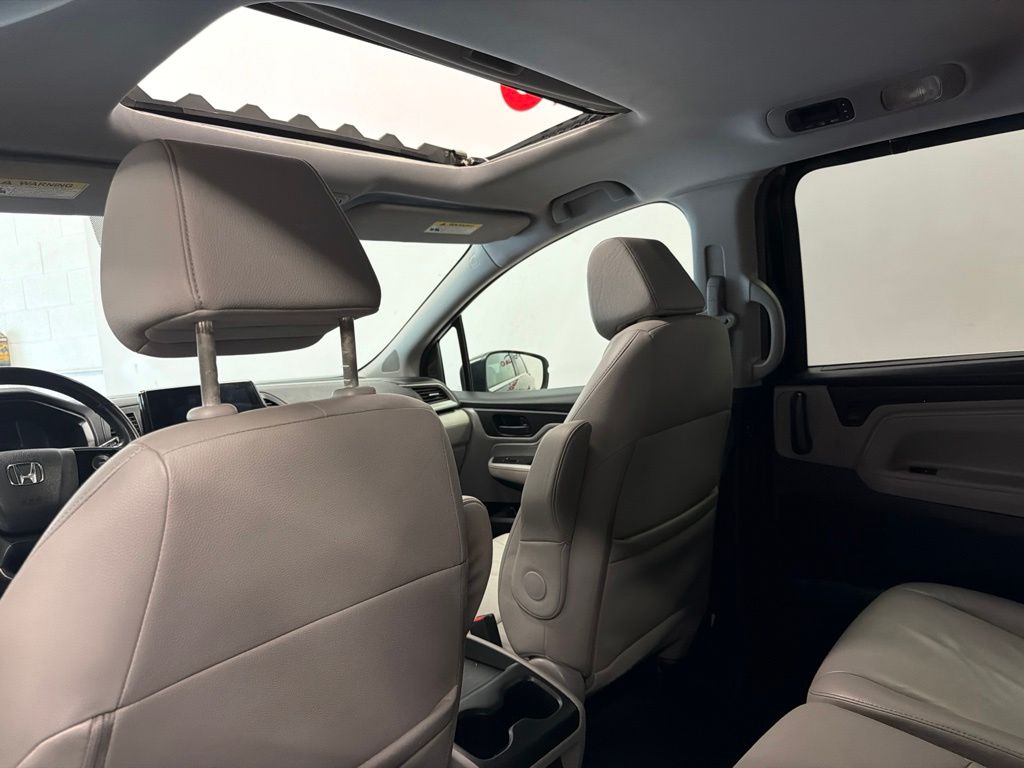 Used 2019 Honda Odyssey Van