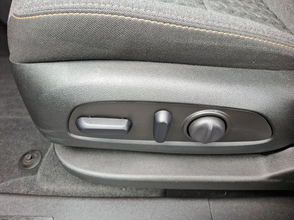 2024 Chevrolet Equinox LT 15