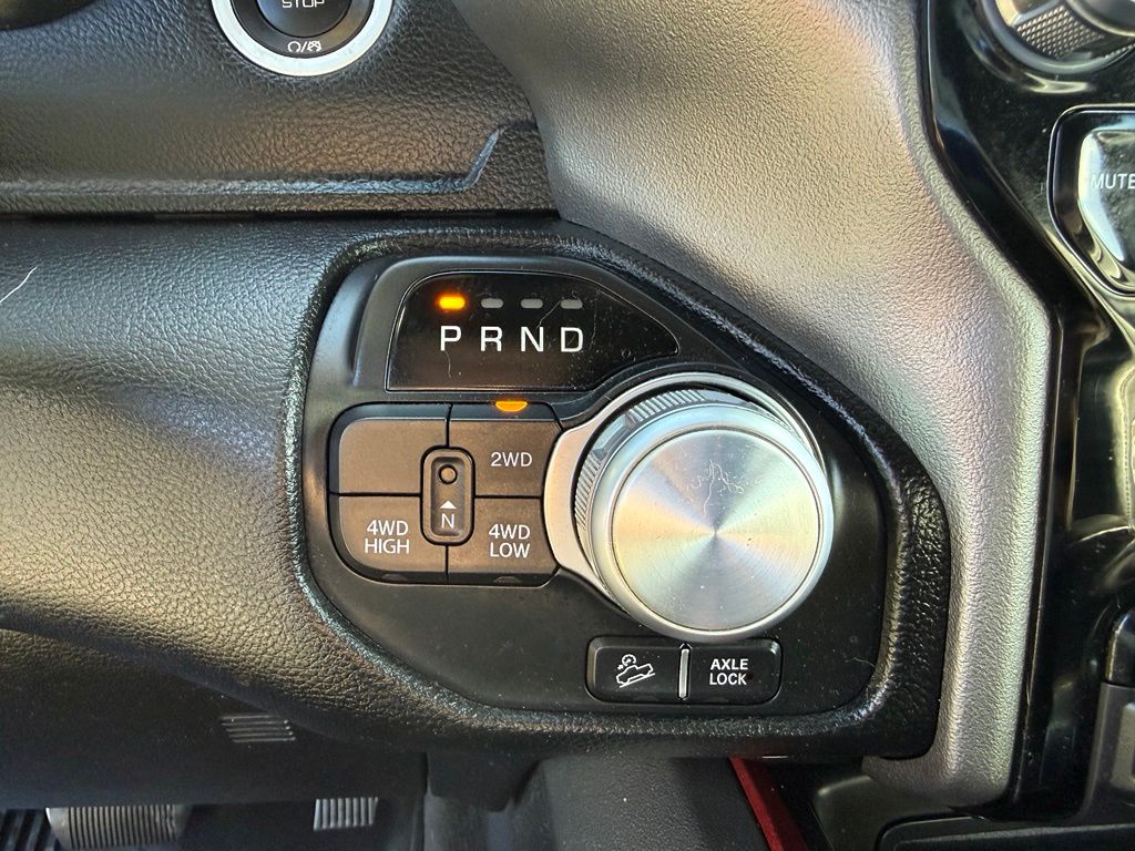 Thumbnail: 2019 RAM 1500 - 19